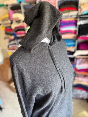 NAADAM Charcoal Gray Cashmere Knit Hoodie Pullover